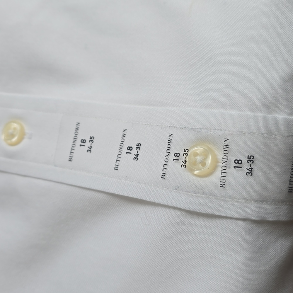 Ralph Laurn, Non-iron, 18-34/35 White Button Down Mens Shirt - Picture 4 of 5